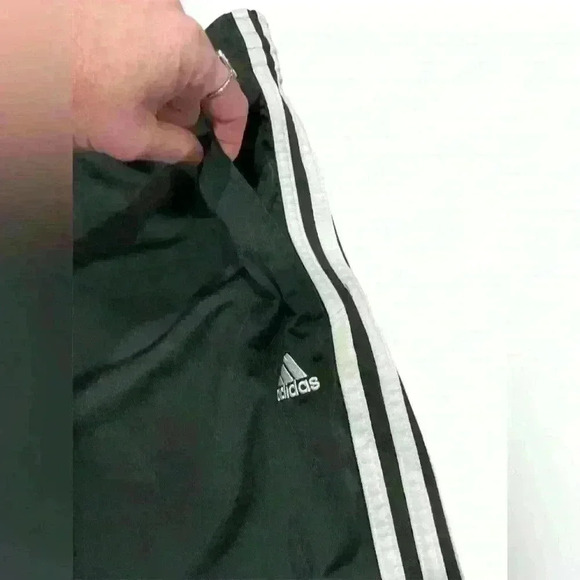 Adidas Men’s Vintage Track Pants Size Large (Short) - Picture 2 of 4